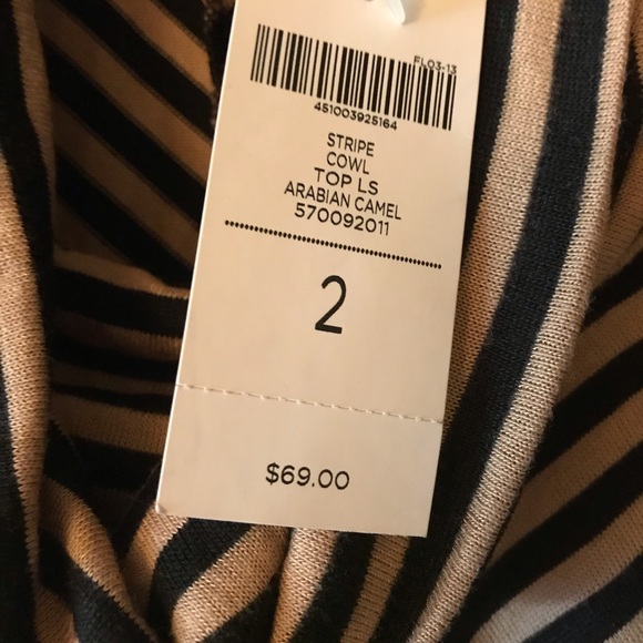 Chicos Black and Tan top - Picture 2 of 3